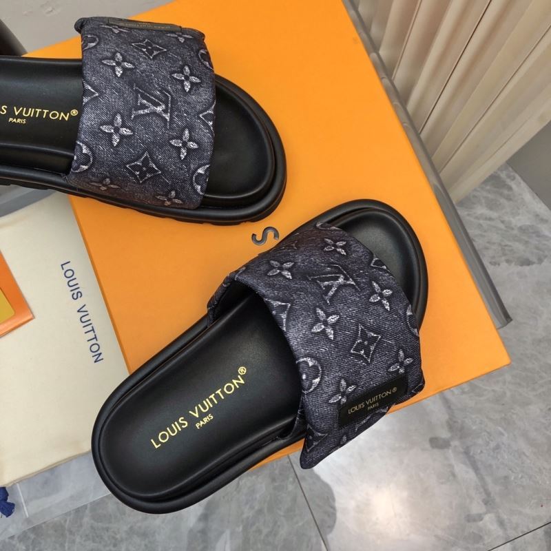 Louis Vuitton Slippers